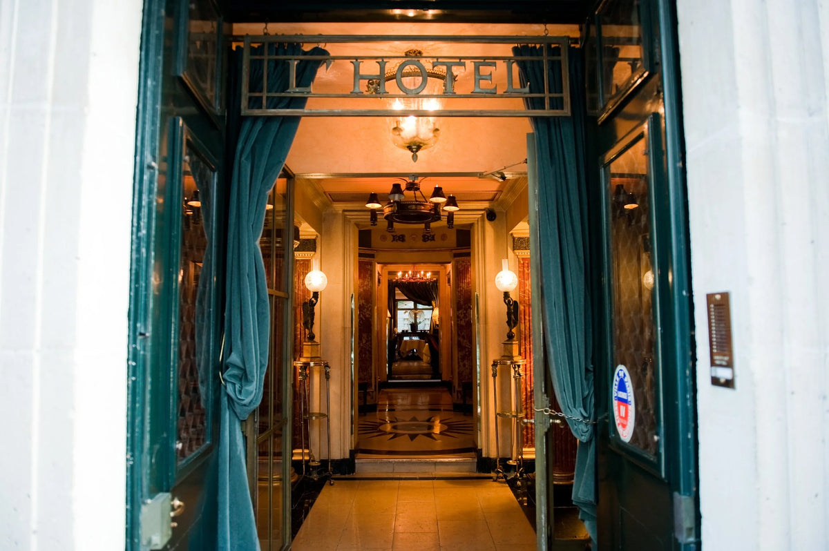 L'Hotel – Paris